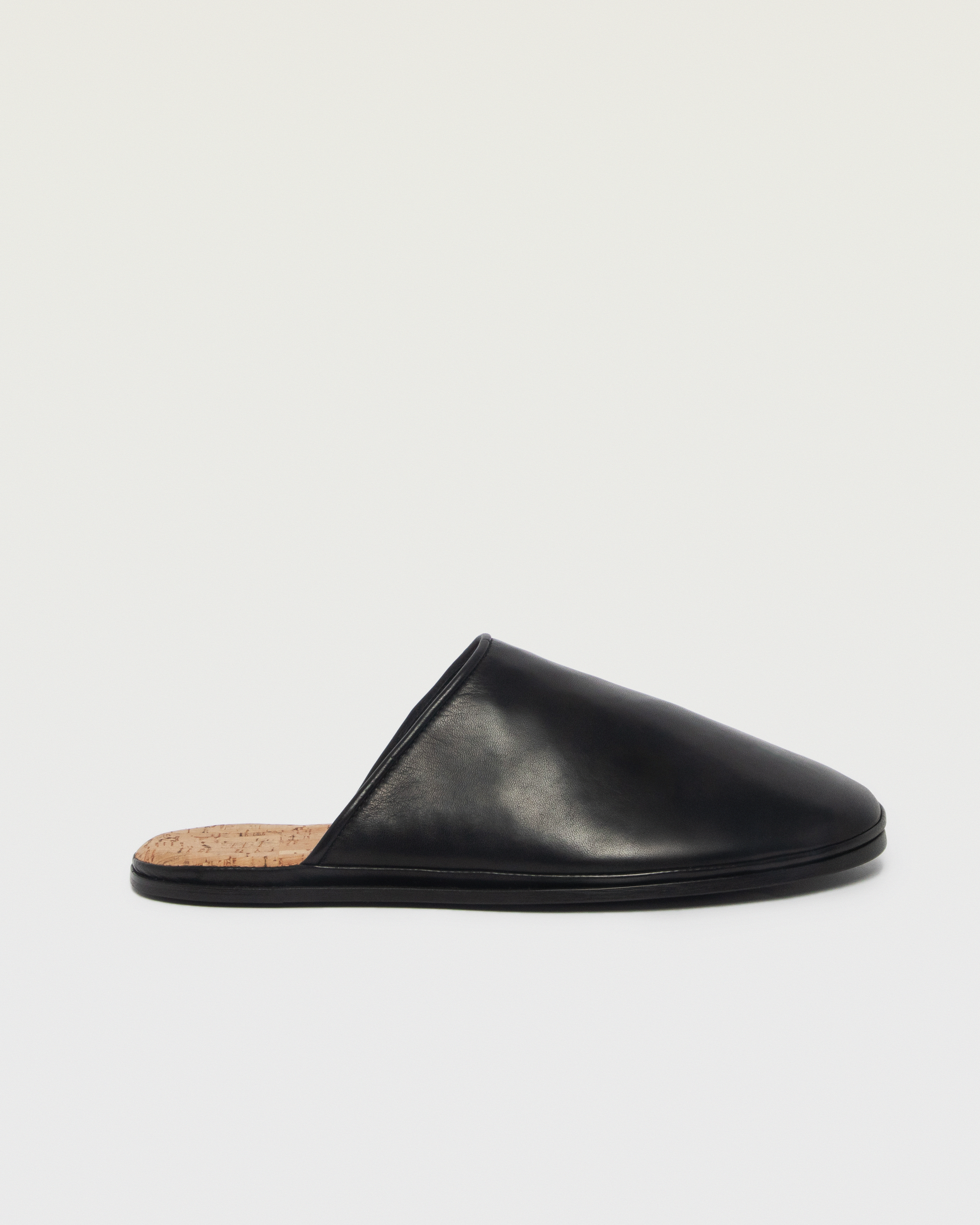 Beachwood The Dume black calf leather mule with cork insole on white background